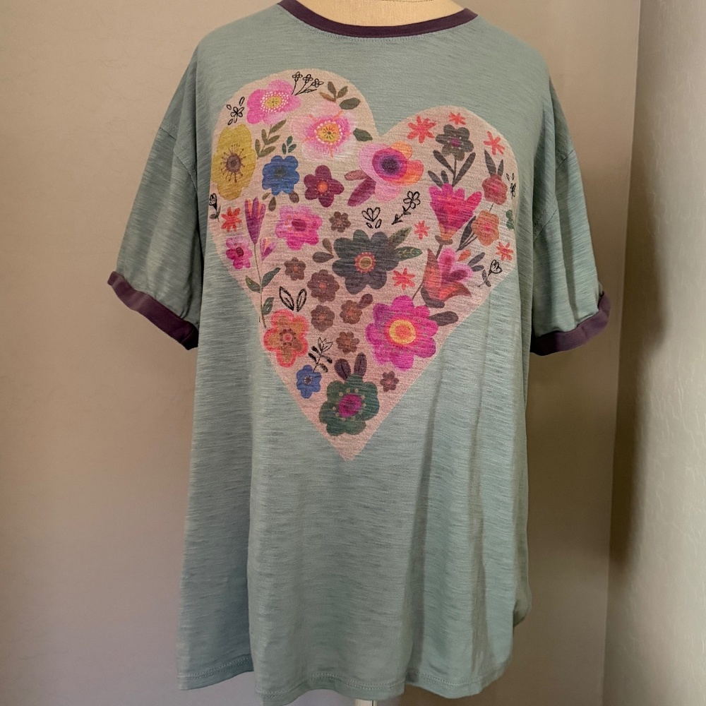 Natural Life Women's Oversized Ringer Floral Heart Colorful T-shirt Size XS - Picture 2 of 7